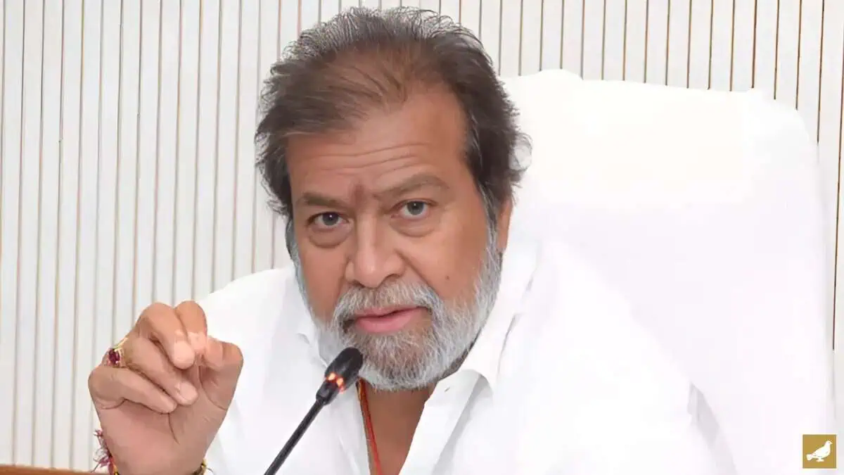 Health Minister Damodar Rajanarsimha reviewed hospitals’ performance and noted a decline in dengue, malaria, and typhoid cases this year.