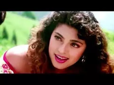 Bollywood actress Juhi Chawla reveals secret marriage with billionaire husband Jai Mehta and shares love story.