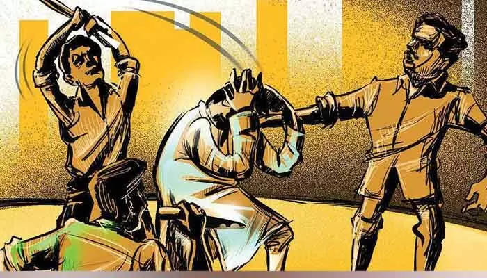 In Chandur, three drunken youths attacked patrolling police; one officer slightly injured, culprits now in police custody.