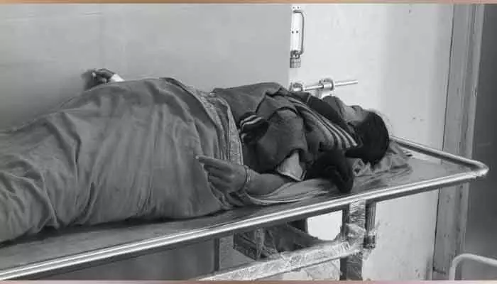 A pregnant woman dies as ambulance could not reach Khatigud village due to lack of proper roads.