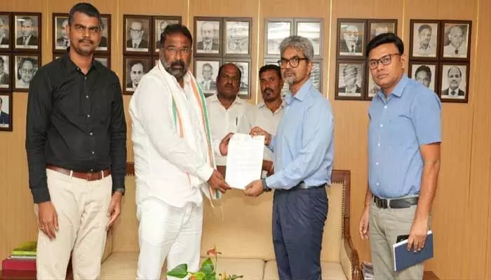 South Central Railway plans to upgrade Uttkur station as crossing, benefiting residents of 30 villages with better connectivity.